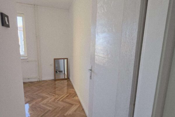 Dvosoban stan u Duvaništu 70m2